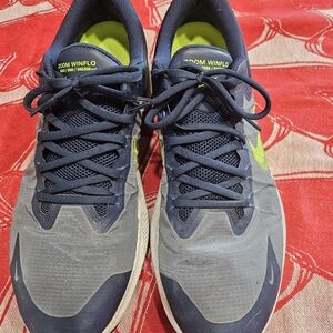 Nike Air Men's ZOOM Winflo Sz 13 Shoes
